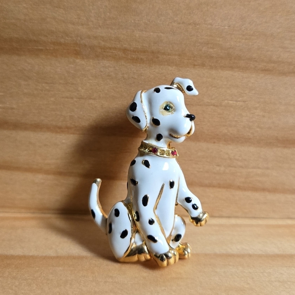 Vintage Enamel Dog Brooch - Cream and Gold Tone